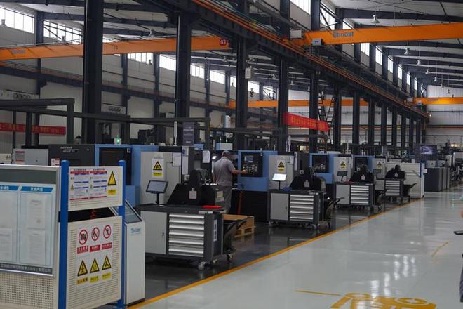 鄒城這家企業(yè) 以智能、安全、穩(wěn)定為核，推動(dòng)國(guó)際先進(jìn)特種設(shè)備制造技術(shù)國(guó)產(chǎn)化
